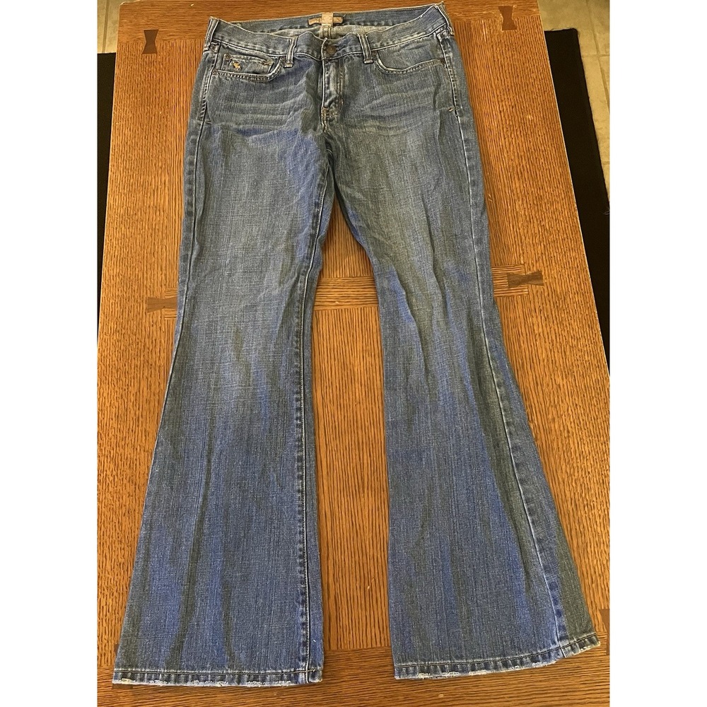 Vintage Y2k Abercrombie and Fitch Women's Light Wash Flare Jeans Size 8R